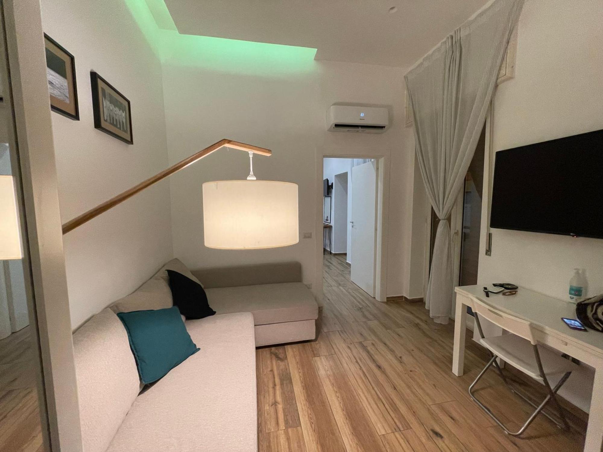 Appartement Colibri A Piazza Dante Naples